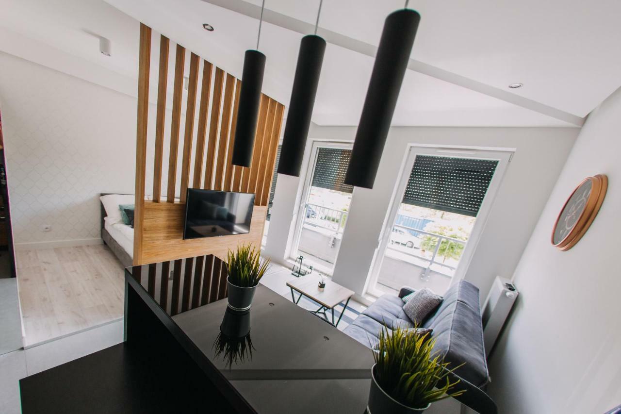 Hypnotize Apartment コニン エクステリア 写真